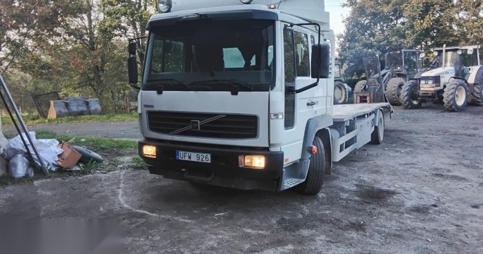 Volvo Fl220 2003 m Platforma
