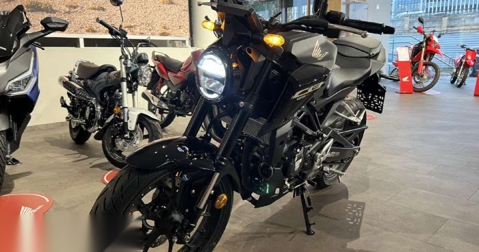 Honda CB 125cc, street / klasikiniai 2025 m.,