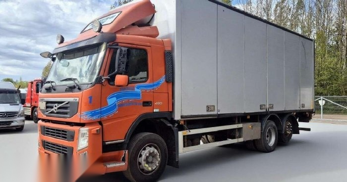 Volvo FM11 450HP 6x2 Euro5 - Atidaromas šonas, kietašoniai 2011-01 m.,