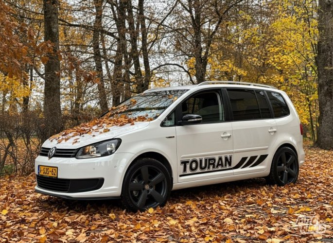 Volkswagen Touran I R-Line 6 550 € 107 €/mėn.