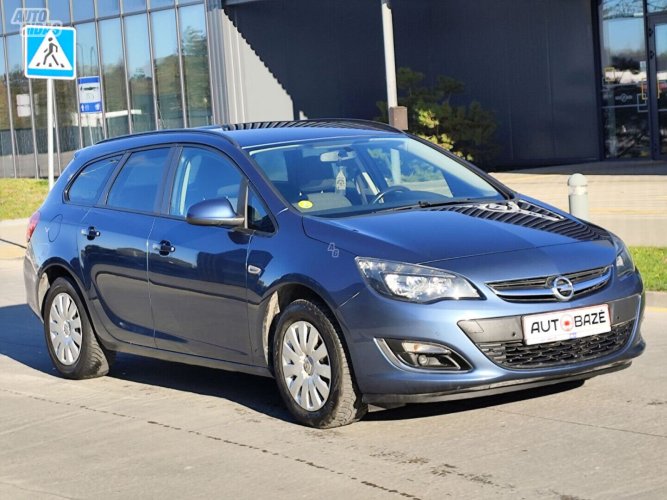 Opel Astra 4 100 € 69 €/mėn.