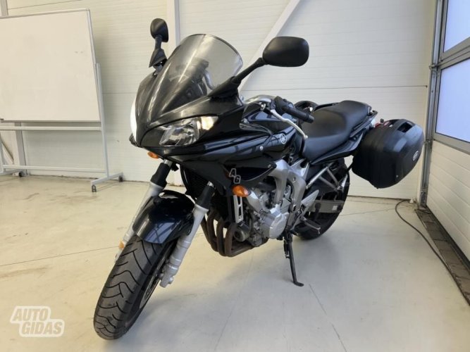 Yamaha FZ 1 650 € 27 €/mėn.