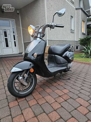 Aprilia Habana 550 € 9 €/mėn.