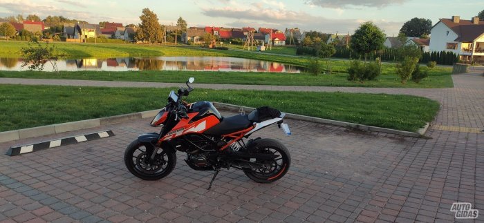 KTM Duke 2 300 € 38 €/mėn.