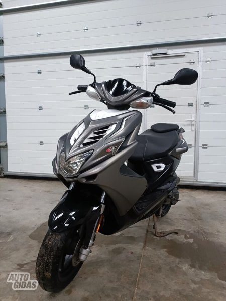 Yamaha Aerox 2015 m Motoroleris / Mopedas