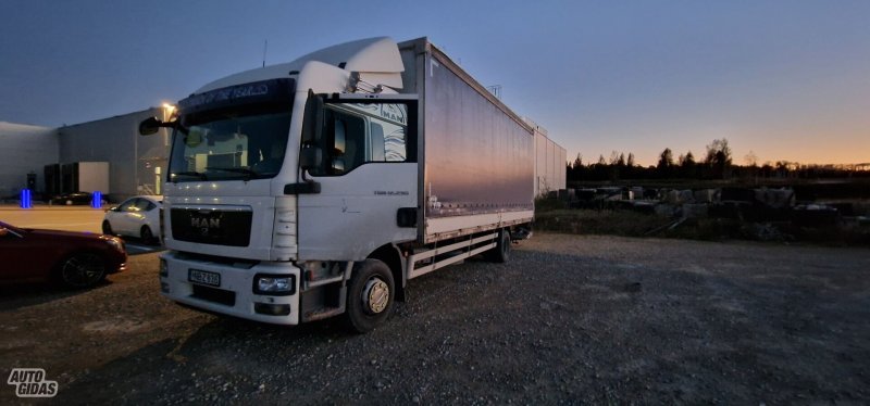 Mercedes-Benz 12.290 2009 m Bortinis su tentu