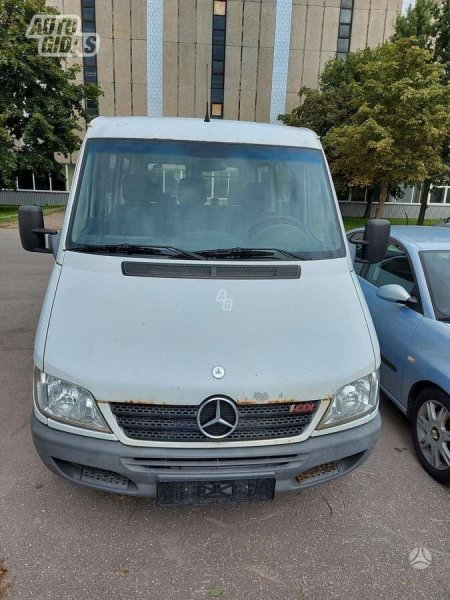 Mercedes-Benz sprinter 2004 m Autobusas