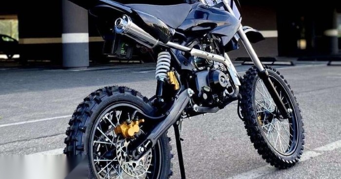 Yamaha YZ 2025 m Krosinis / Supermoto motociklas