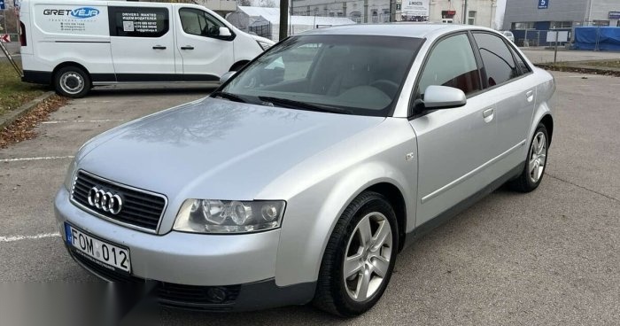 Audi A4 2003 m Sedanas